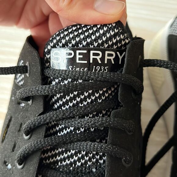 Sperry black athletic sneakers size 9.5 - Picture 8 of 12